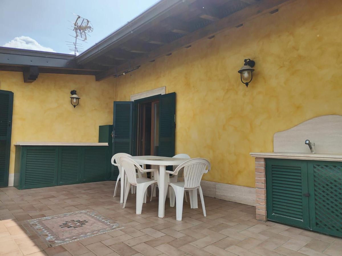 B&B Camera Delle Camelie Palestrina Exterior foto
